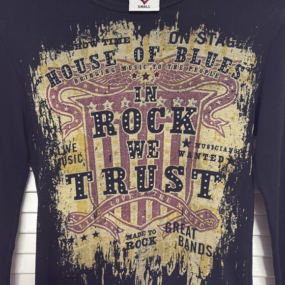 House of Blues In Rock We Trust Fitted Women’s Tee Small - Picture 4 of 8